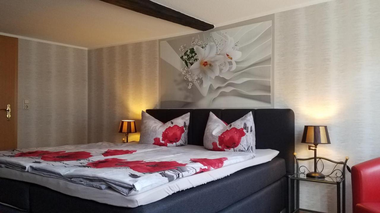 Ratsstuebchen Hotel แวร์นิกโกโรเดอ ภายนอก รูปภาพ